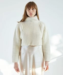 Shaina Mote Sweaters Crop Turtleneck Crema