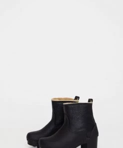 No.6 Shoes 5" Pull On Shearling Clog Boot On Mid Tread Ink Aviator