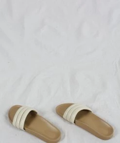 Beatrice Valenzuela New Arrivals Classic Sandalia Shell