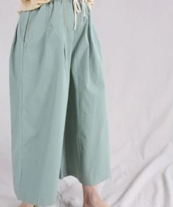 Beatrice Valenzuela New Arrivals Classic Sandalia Shell