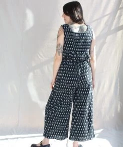 Anaak Pants Eva Paperbag Culottes Black Lily Floral