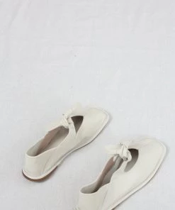 Hereu Llasada Front Knot Pump Cream