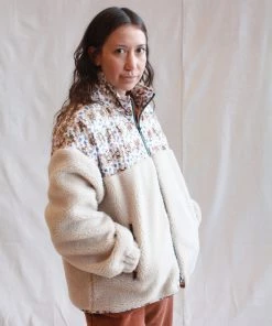 No.6 Jackets Kelli Jacket Bone And White Tan Trellis Floral 12 No.6 Jackets Kelli Jacket Bone And White Tan Trellis Floral