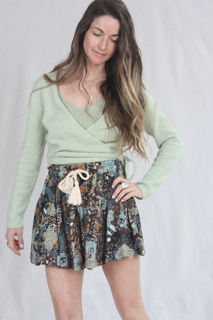 Misha & Puff Bouclé Rehearsal Wrap Limestone New Arrivals 3 Misha & Puff Bouclé Rehearsal Wrap Limestone New Arrivals