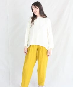 Black Crane Petal Top Cream