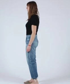 Moussy Denim MV Leola Cropped Straight Jean